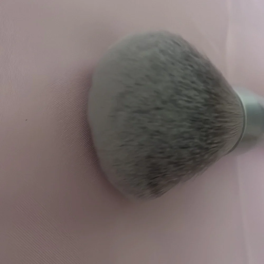 Brand new ColorCandy Bedazzled Pink All Over Powder Makeup Brush
